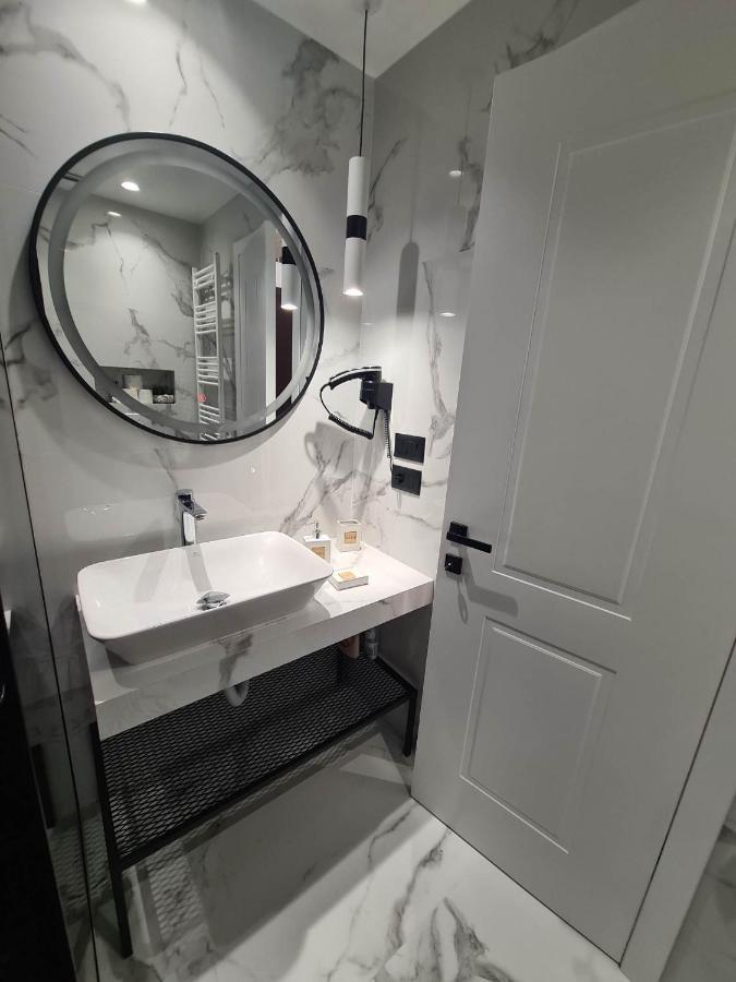 Grey Luxury Apartment Gjirokastër Dış mekan fotoğraf